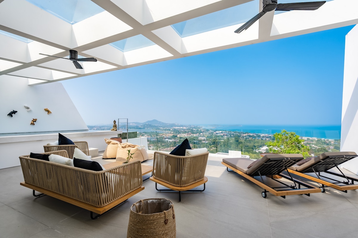 Luxury Seaview Villa with amazing Infinity pool