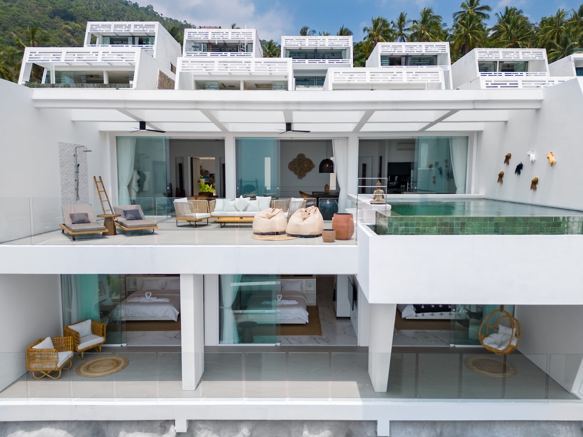 Luxury Seaview Villa with amazing Infinity pool