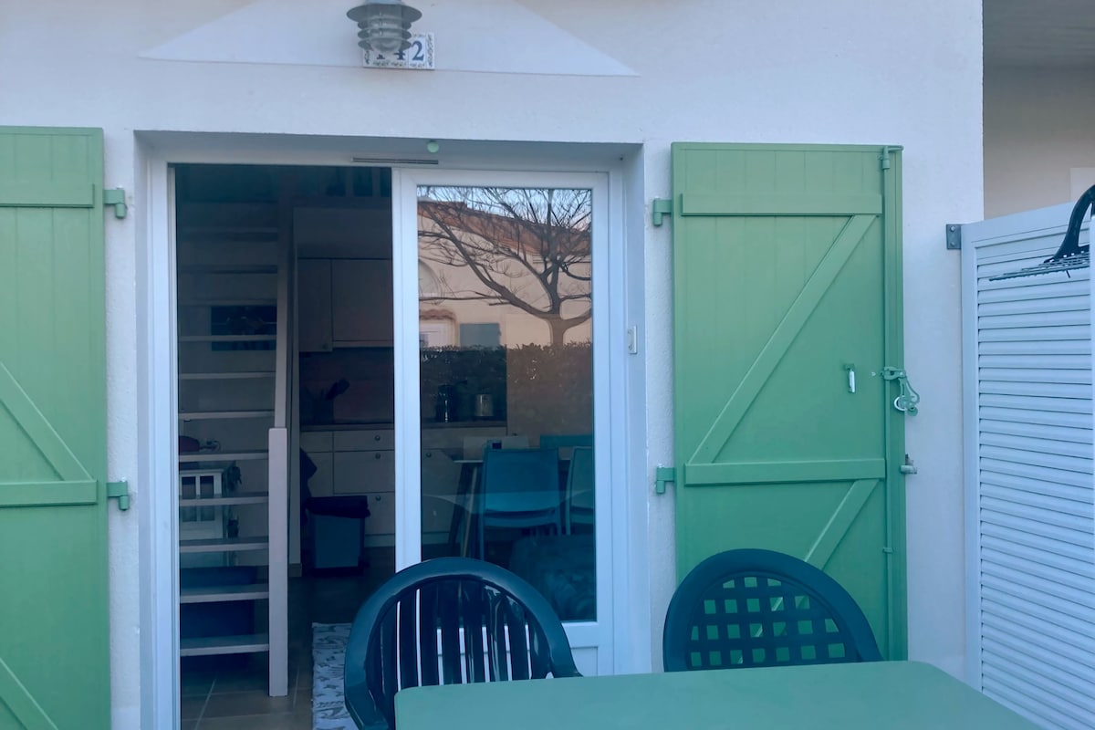 House at the beach/ maison à la plage- La Tranche