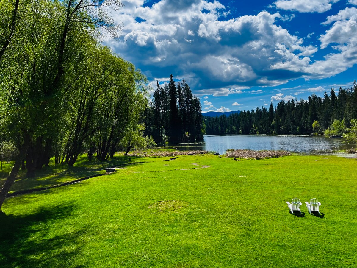 The Cabin on Hayden Lake