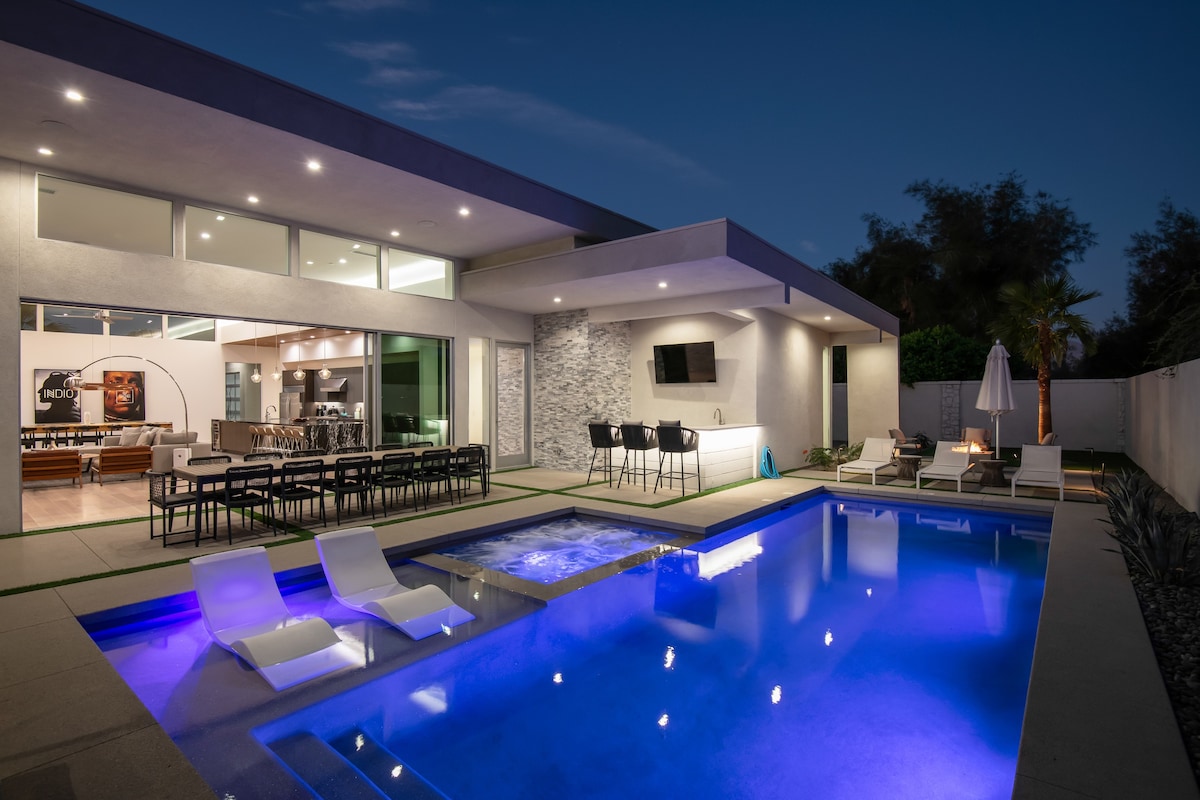 Silver @ Elemento49 |sleep 16 w/pool, spa& firepit