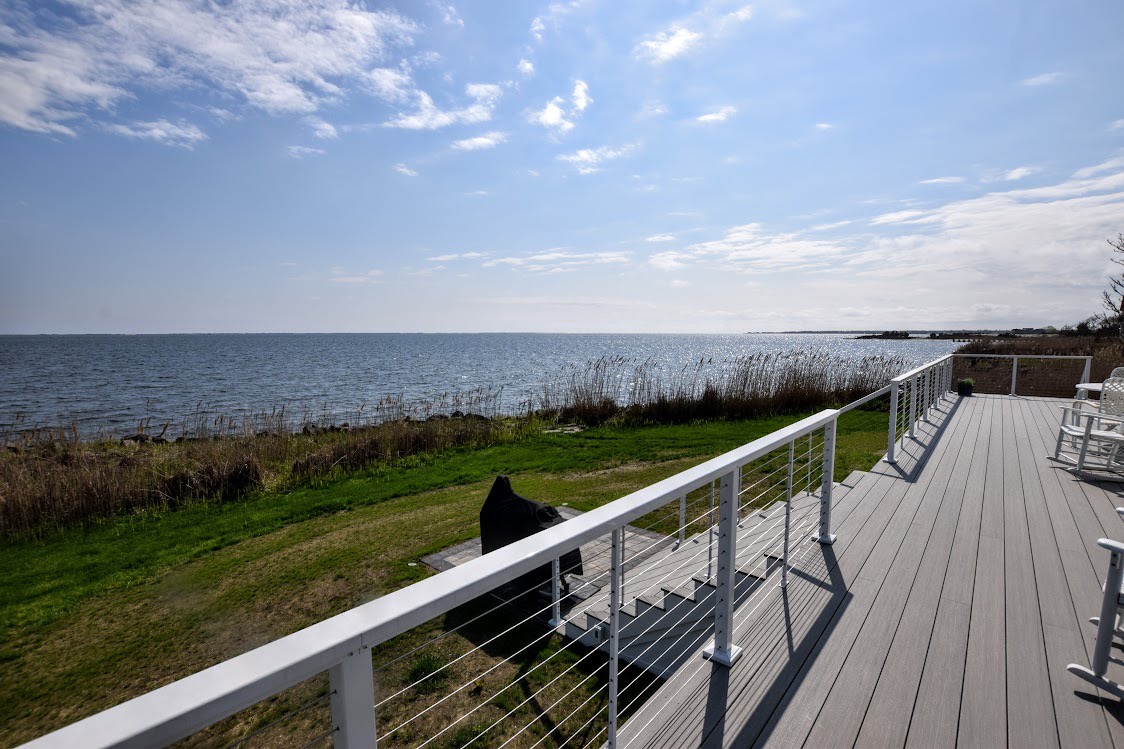 NY Waterfront Home with Private Beach Access