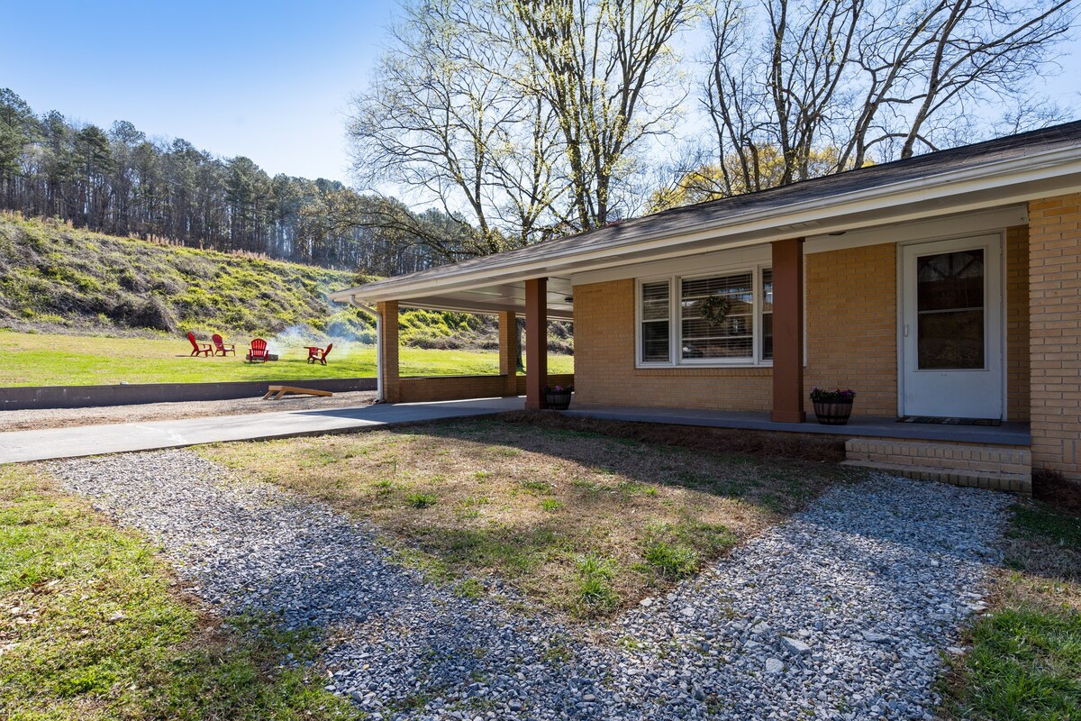 Lakepoint Bunk House, 1 Mile to Lakepoint Sports