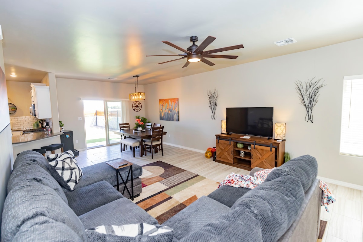 Modern Farmhouse Near Bike Path