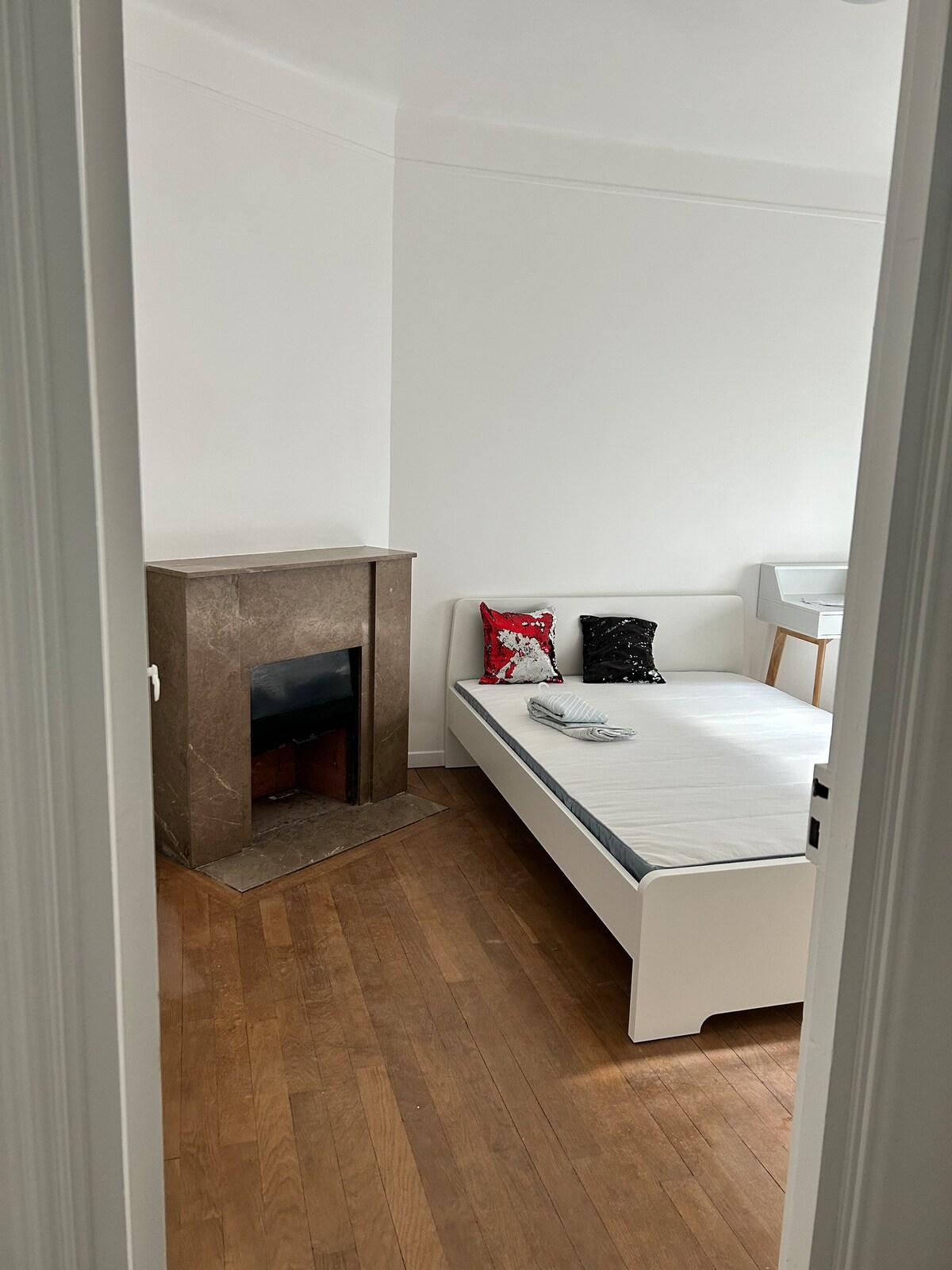 Appartement 2 grandes chambres