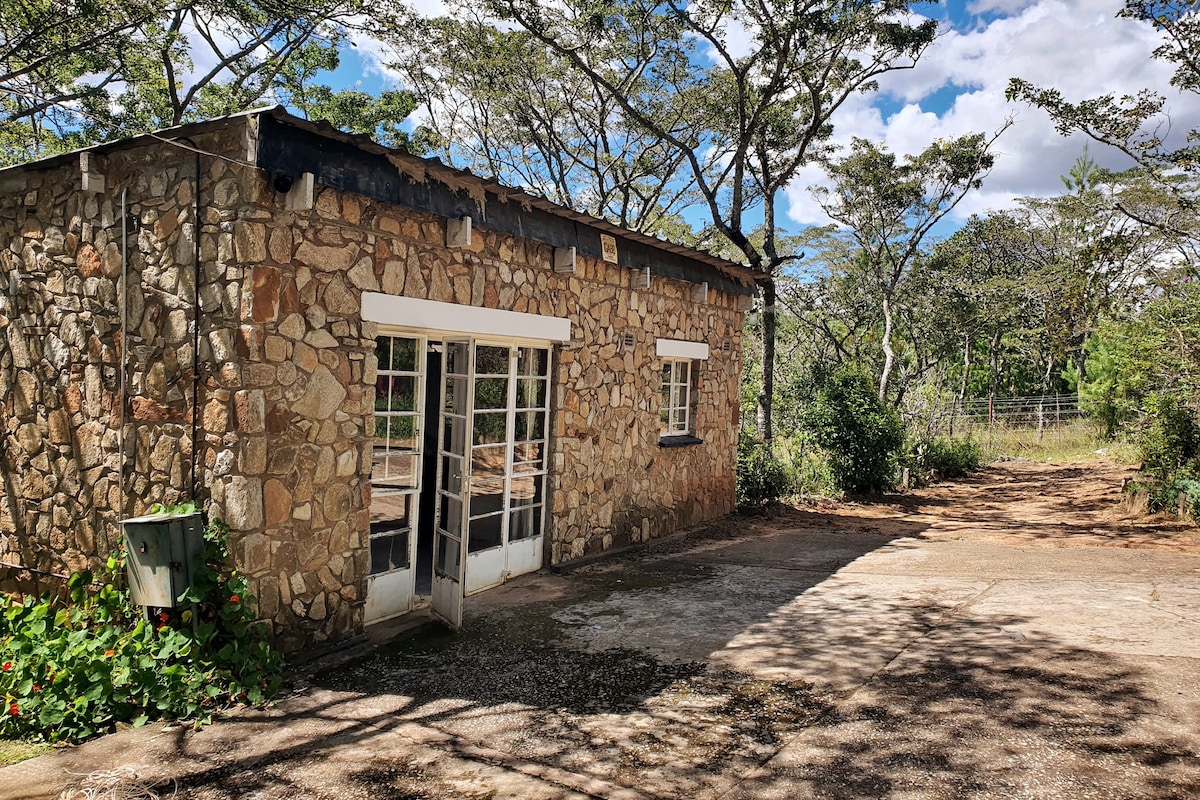 Well-loved Nyanga 1 bed with a pool!