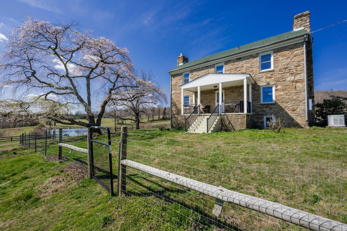 Historic Farmhouse on Sprawling 55 acre Horse Farm