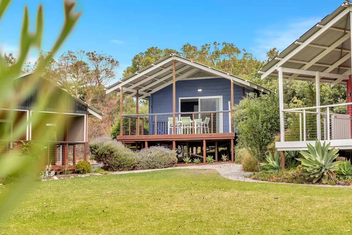 Blue Cabin Bliss and Aldinga Bay Holiday Village