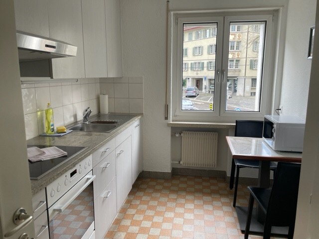 Cozy, sunny, city center 1BR flat (Marble 3)