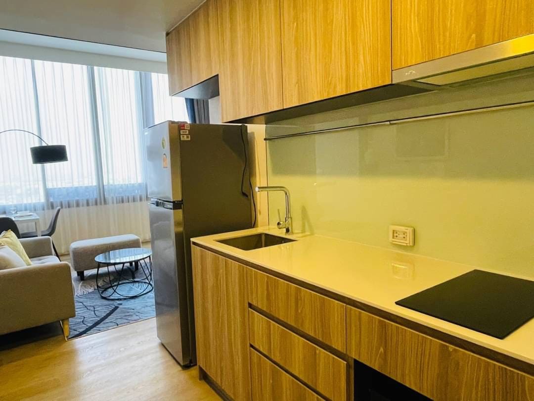 S4-Sukhumvit condo near BTS  250m  Sky Bar中文房东