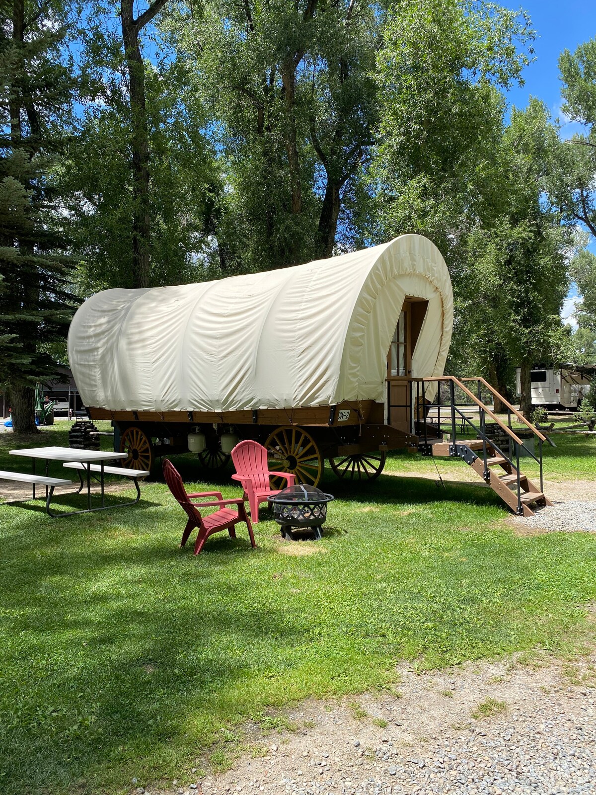 Conestoga Wagons Glamping - CW 2