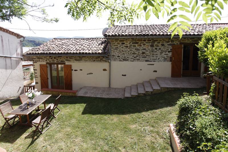 Gîte à la ferme, clim, Piscine