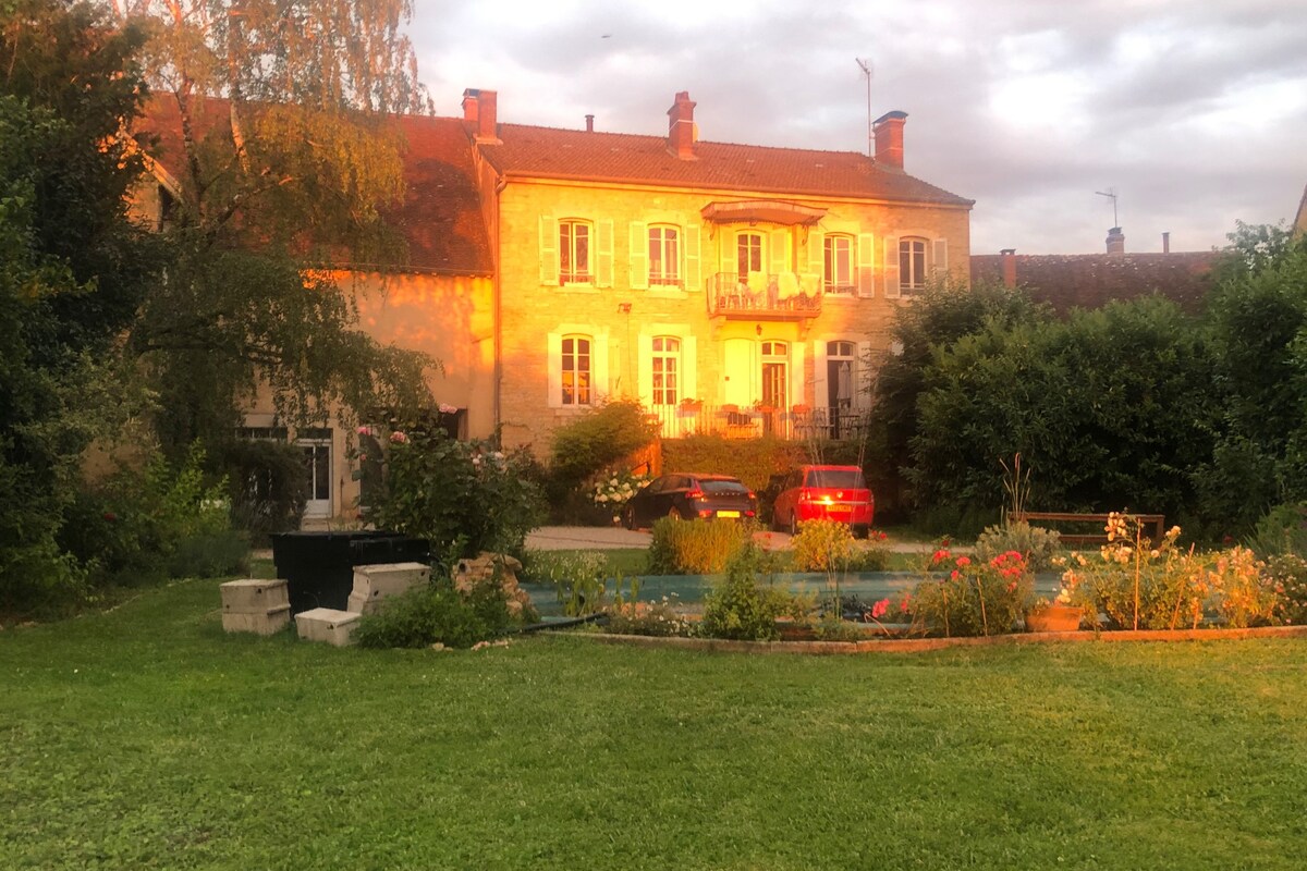 Beautiful 18th Century Whole Manor House with Pool