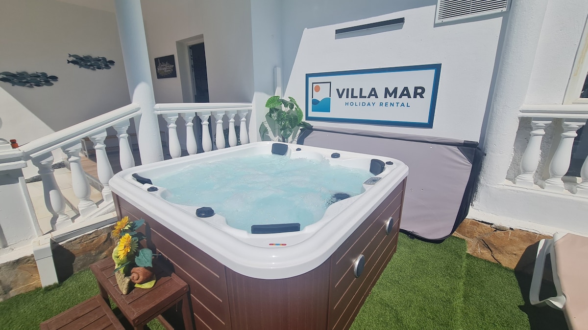 Brand new Villa for 20, heated pool spa 9 seat van
