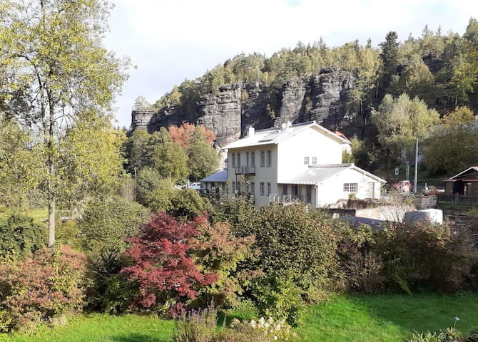 Rosenthal-Bielatal的民宿