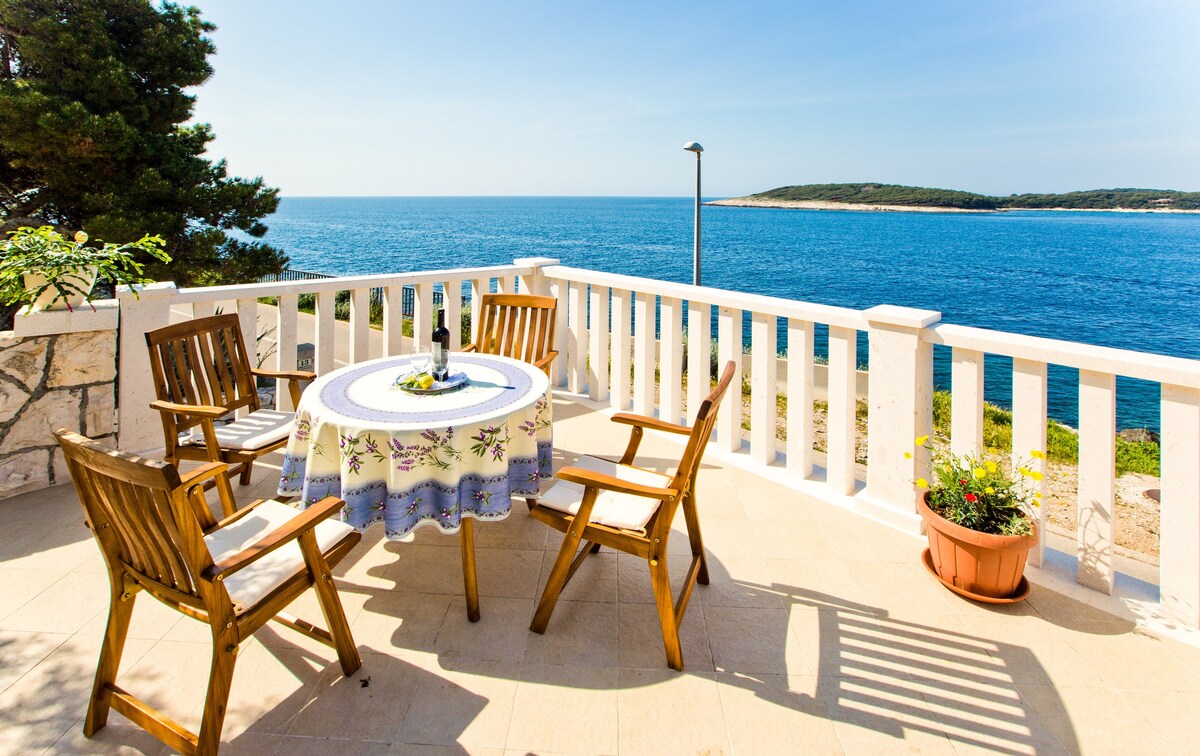 Villa Porthos - Apartment Effie Open Sea View