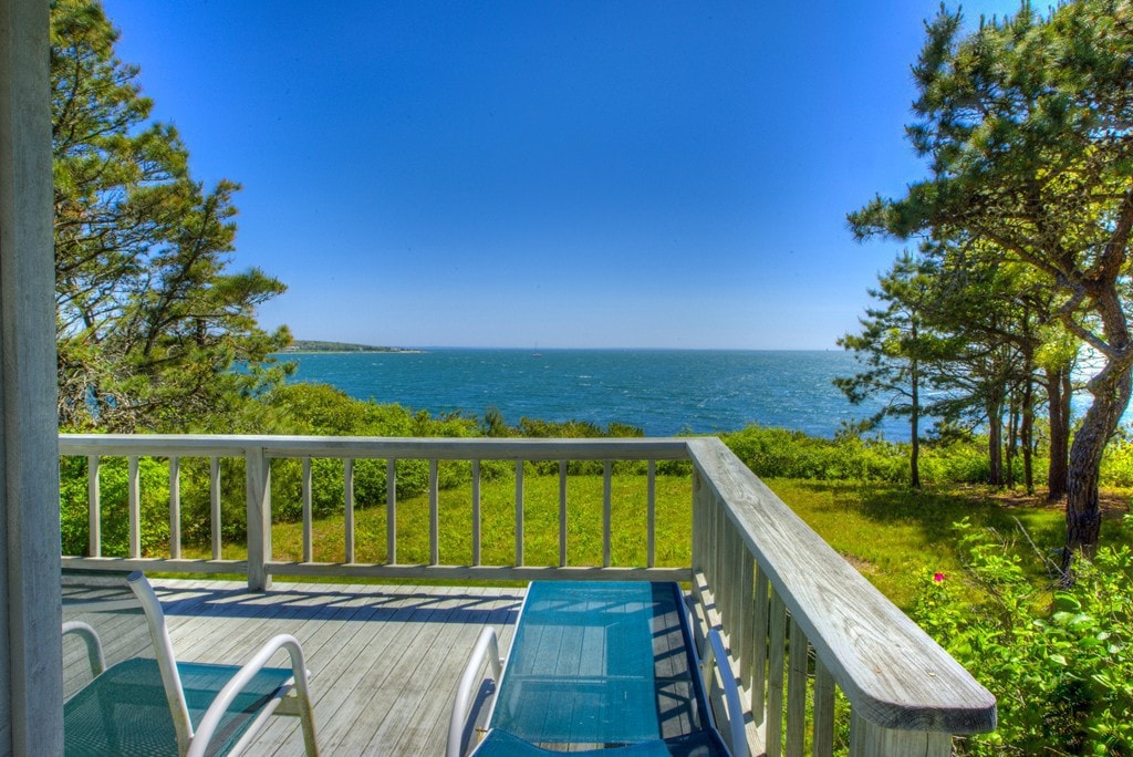 Bay House - Ocean front with private beach