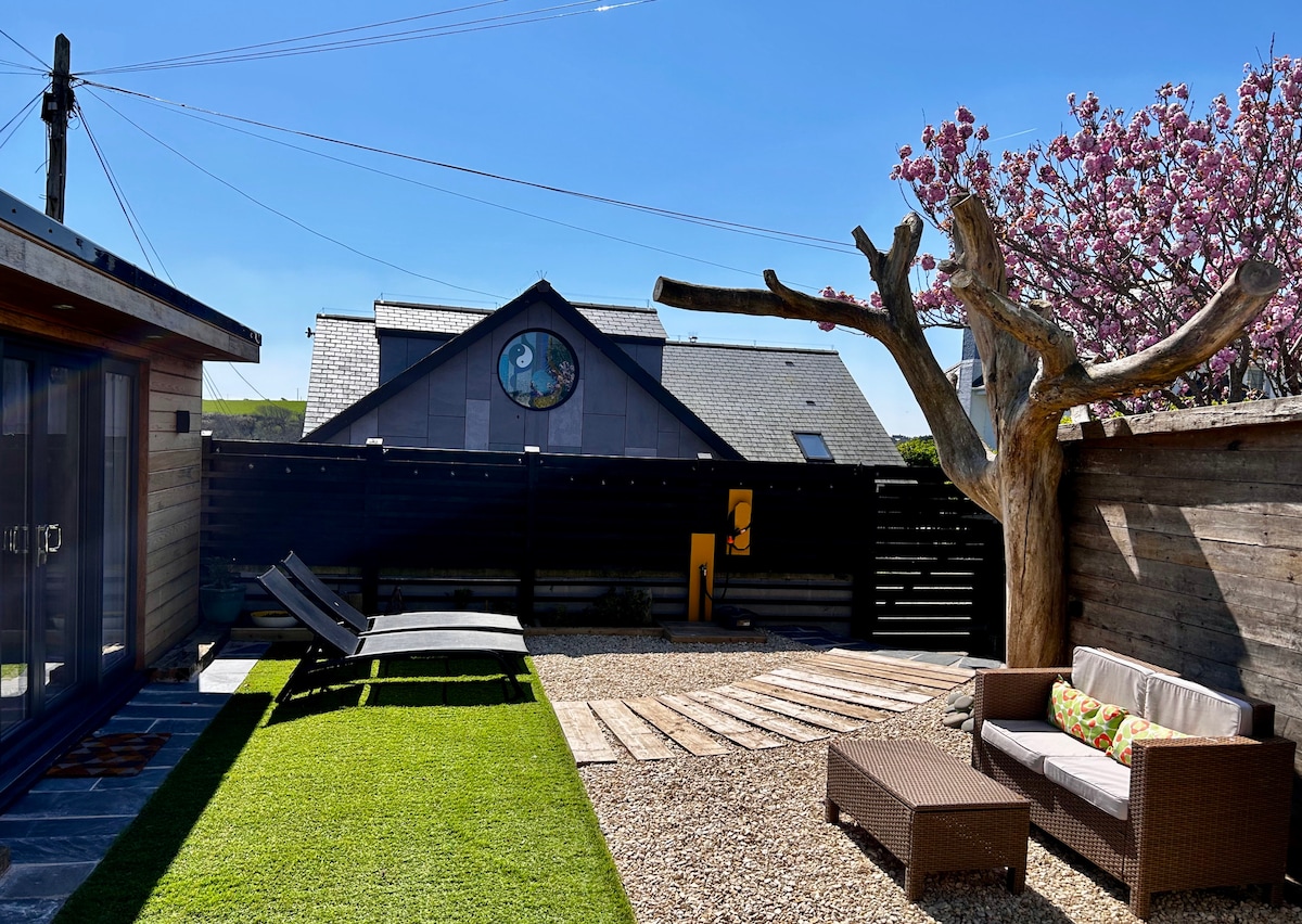 The Cosy Nook, 2 mins to Fistral Beach, Newquay