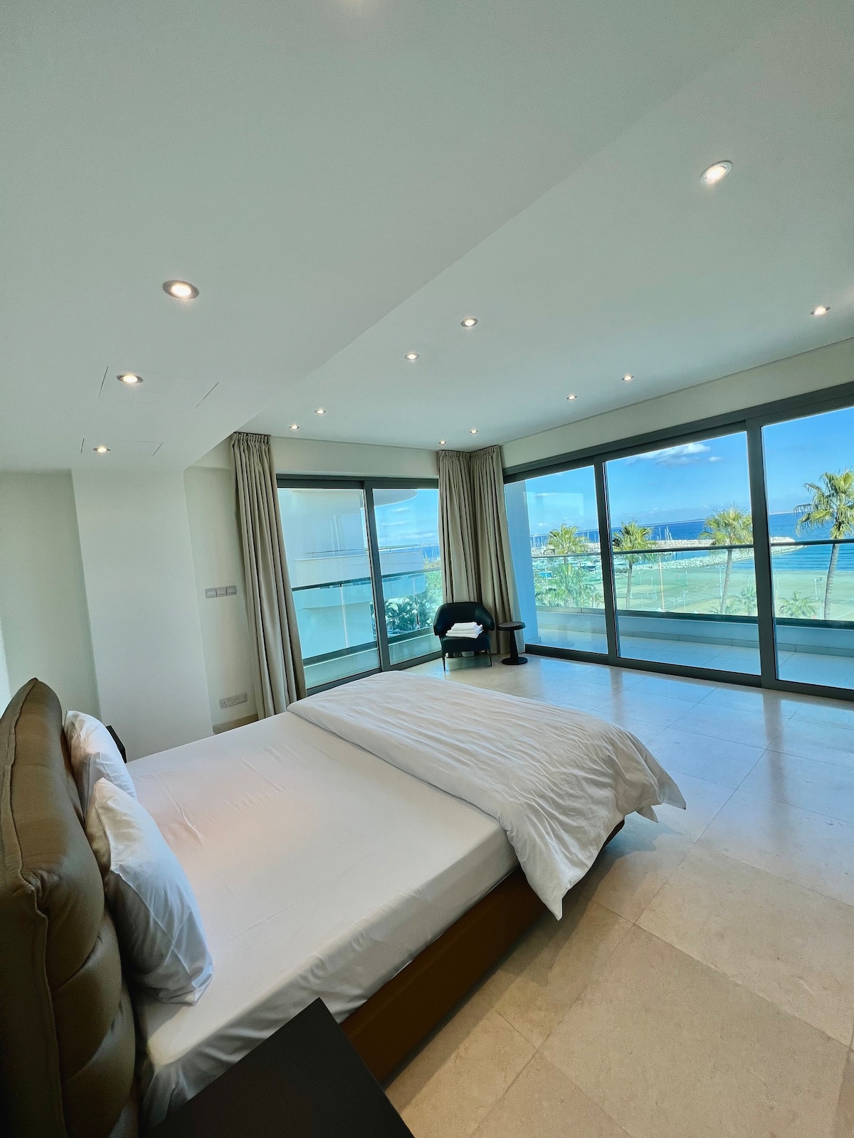 Aphrodite Plaza 3-Bedroom Seaview Junior Suite