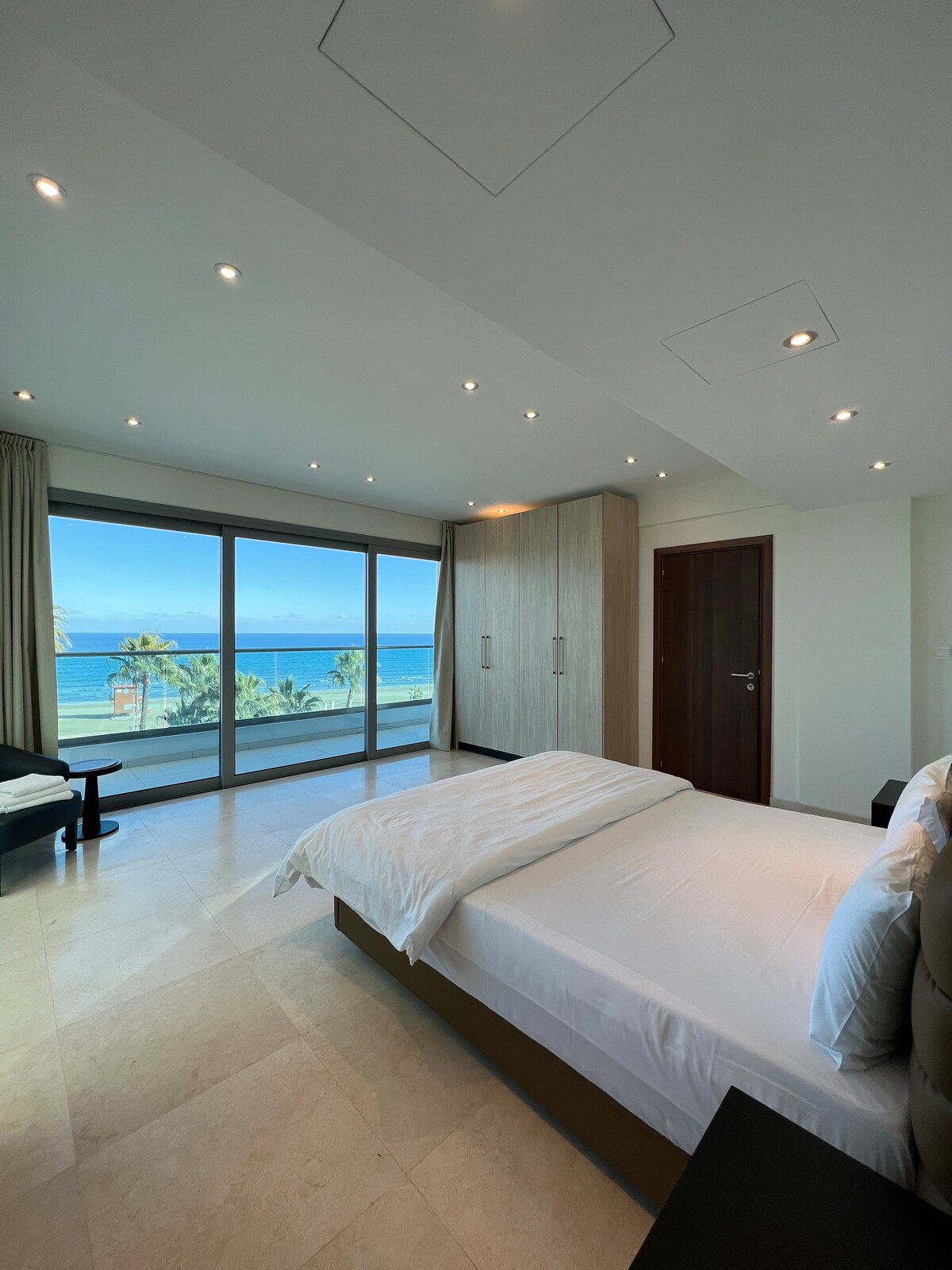 Aphrodite Plaza 3-Bedroom Seaview Junior Suite