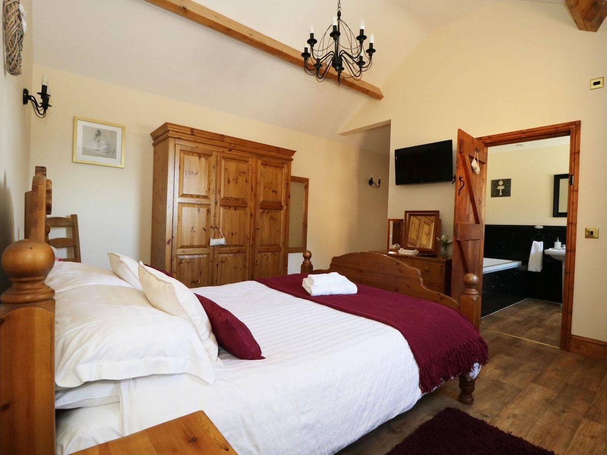 Nightingale Cottage, Stunning barn for 6 near York