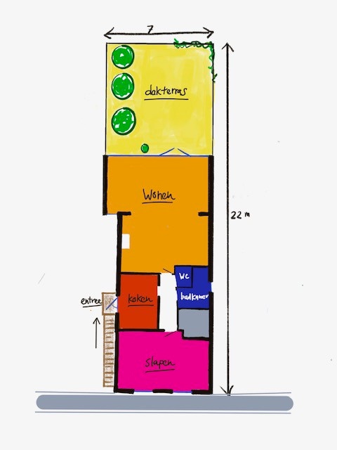 带屋顶露台的宽敞公寓