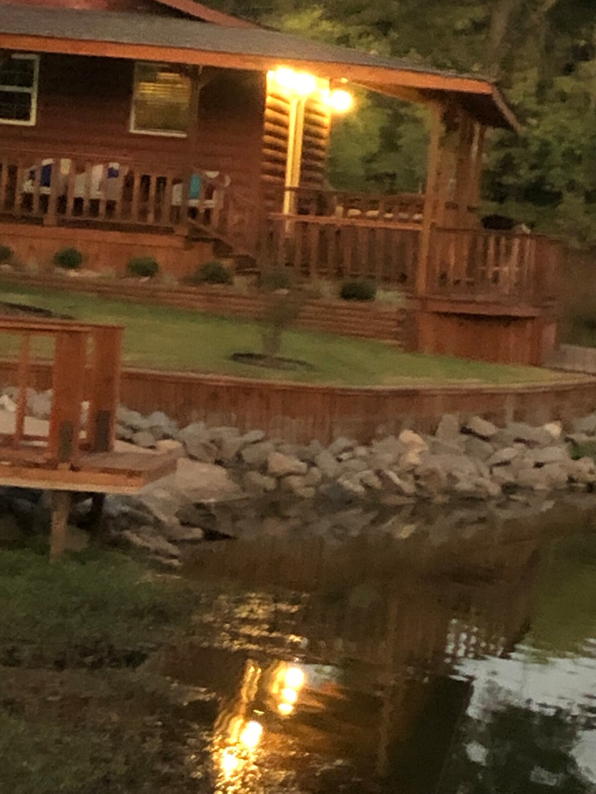 Sunny Lake Relaxation Cabin