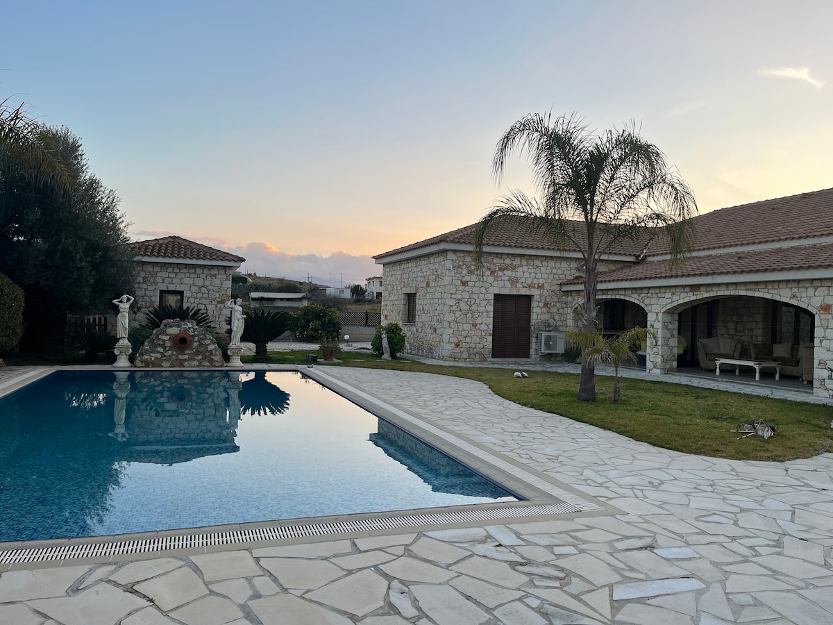 4 bedroom (with pool) countryside escape in cyprus