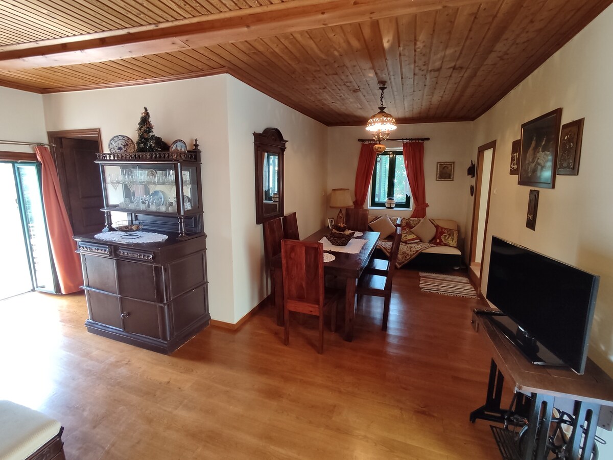 Traditional maisonette in Figaleia
