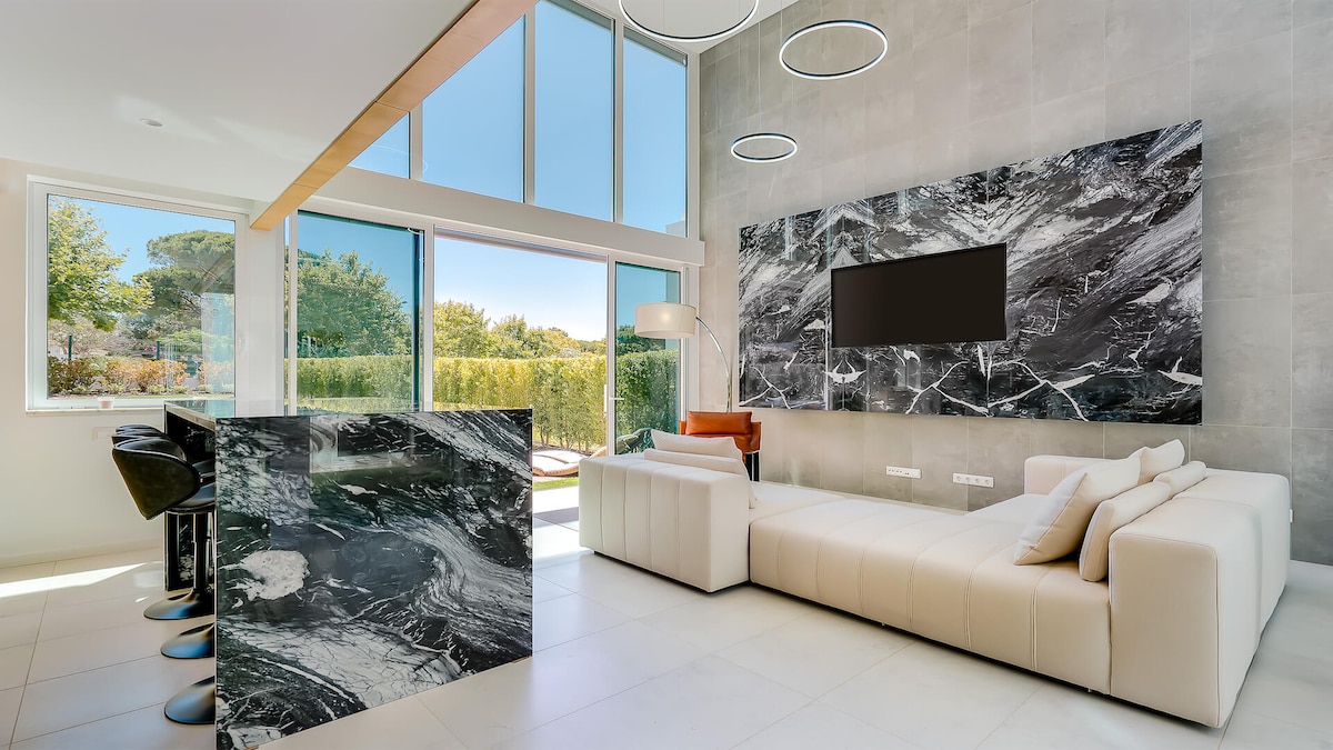 Villa Serenity, Central Vilamoura-CleverDetails