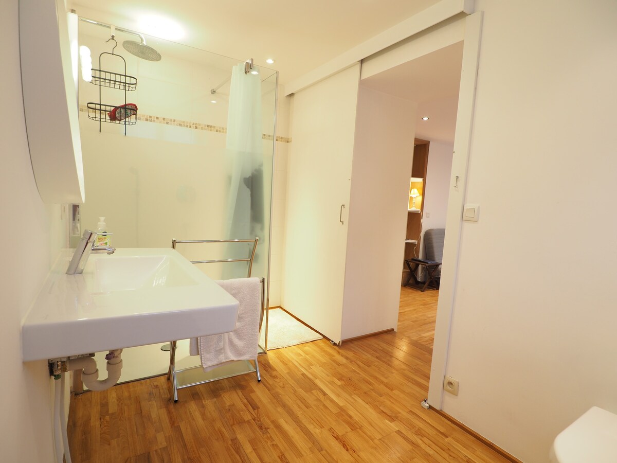 1 Bedroom Apartment, Rixensart