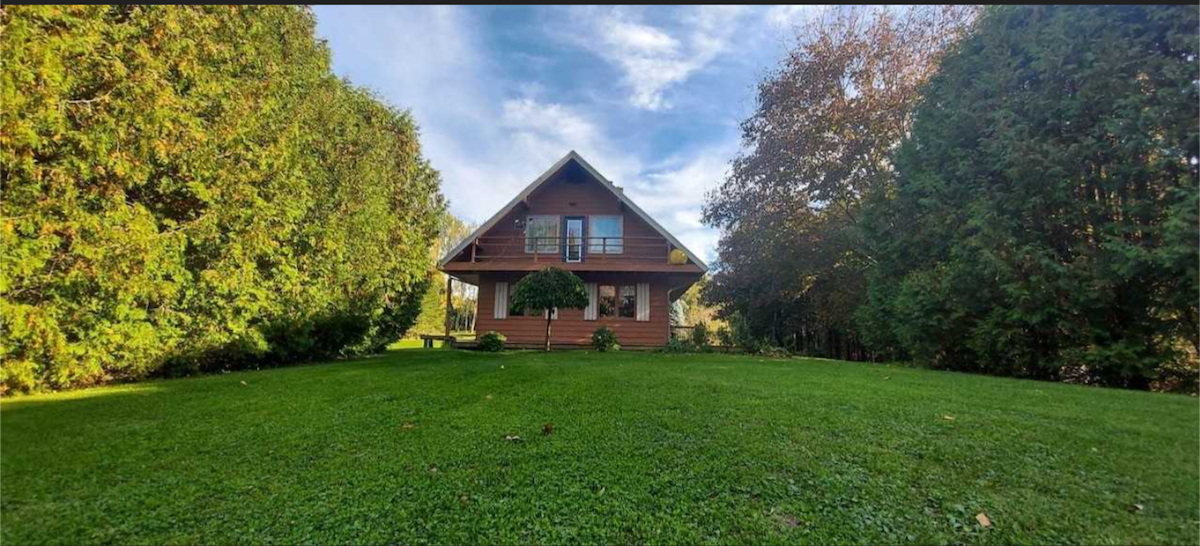 The Kutir - Cottage in Meaford