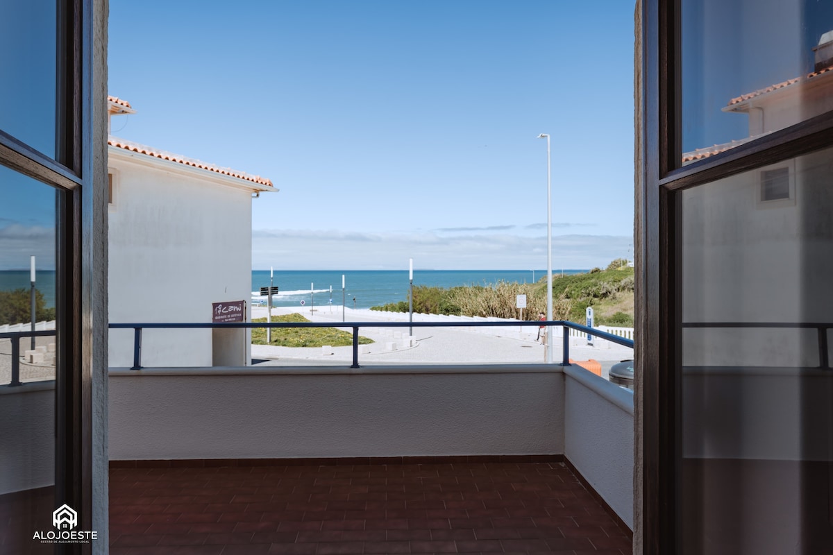 BC Beach House I | Balcony with Sea View