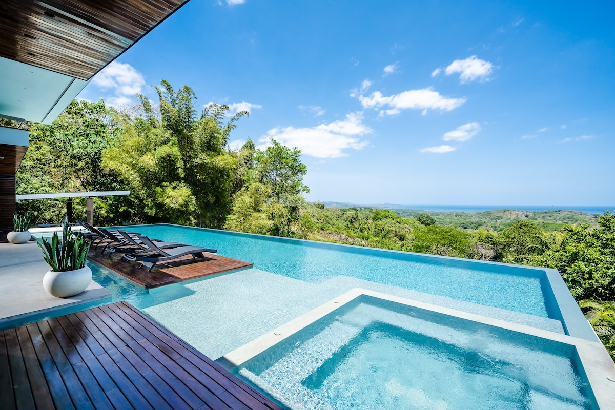 2 Private Pools! HUGE Jungle Luxury Villa