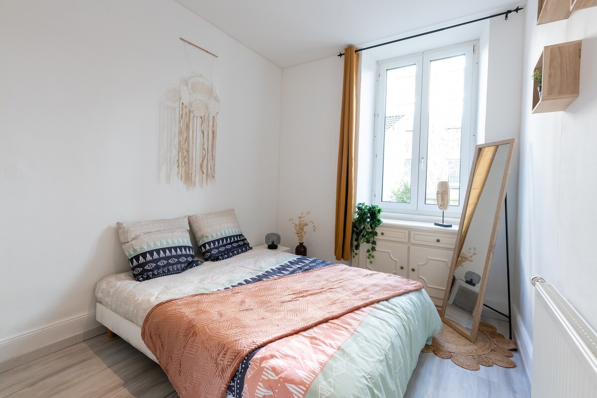 Appartement entièrement rénové et cosy avec jardin