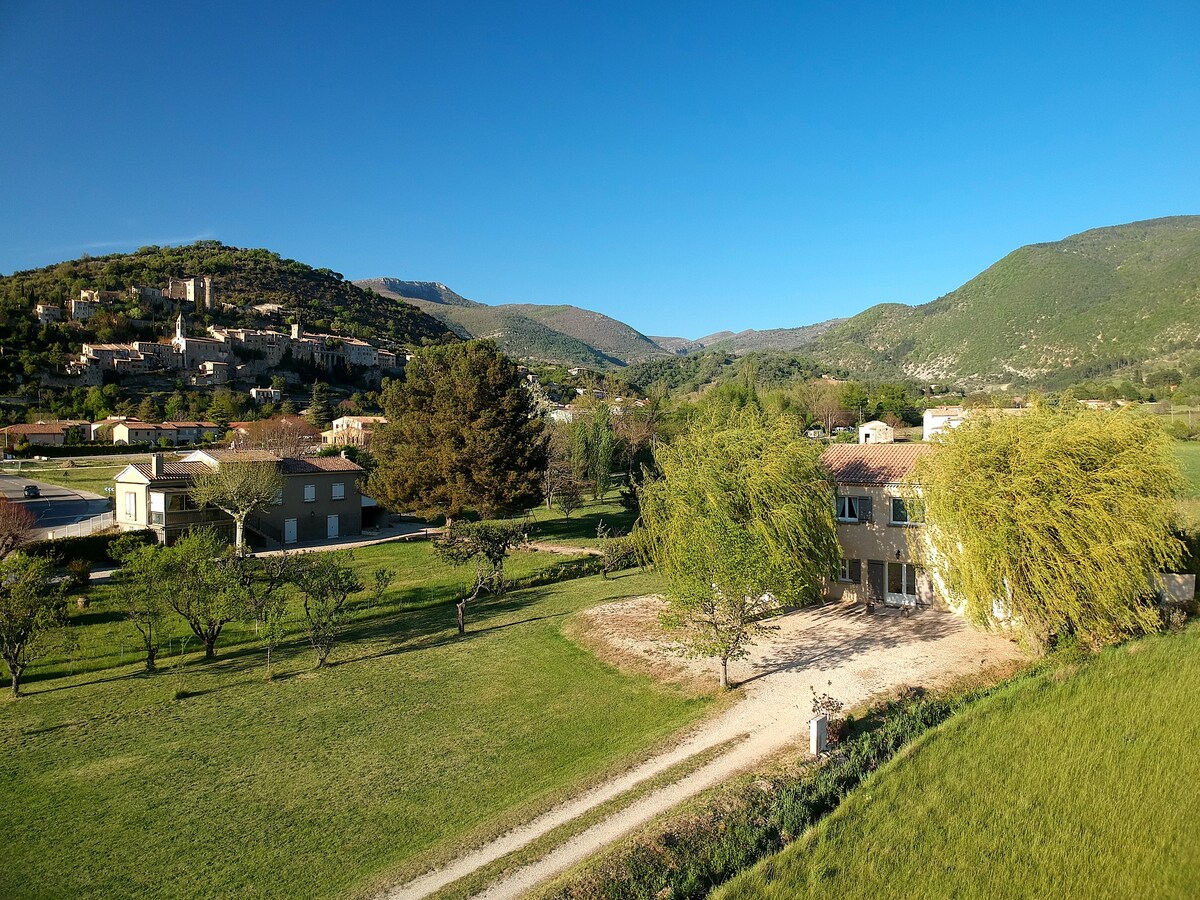 Aux 2 Saules • Gîte 4* en Baronnies Provençales