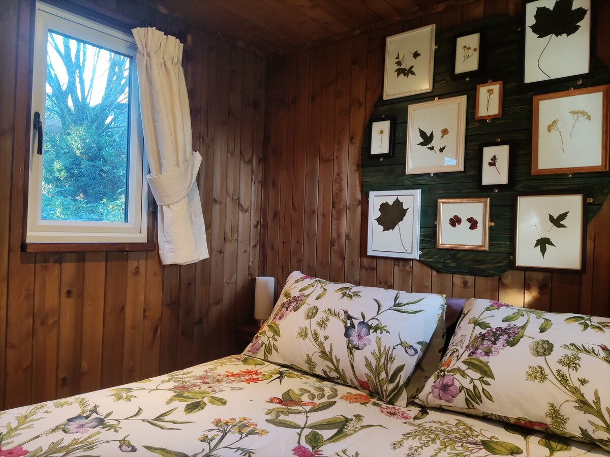 「Maple」The Charming Glamping Cabin