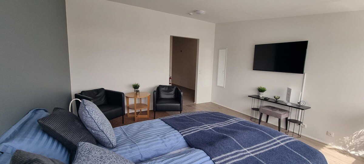 Studio apartments by the airport. Apartment 4