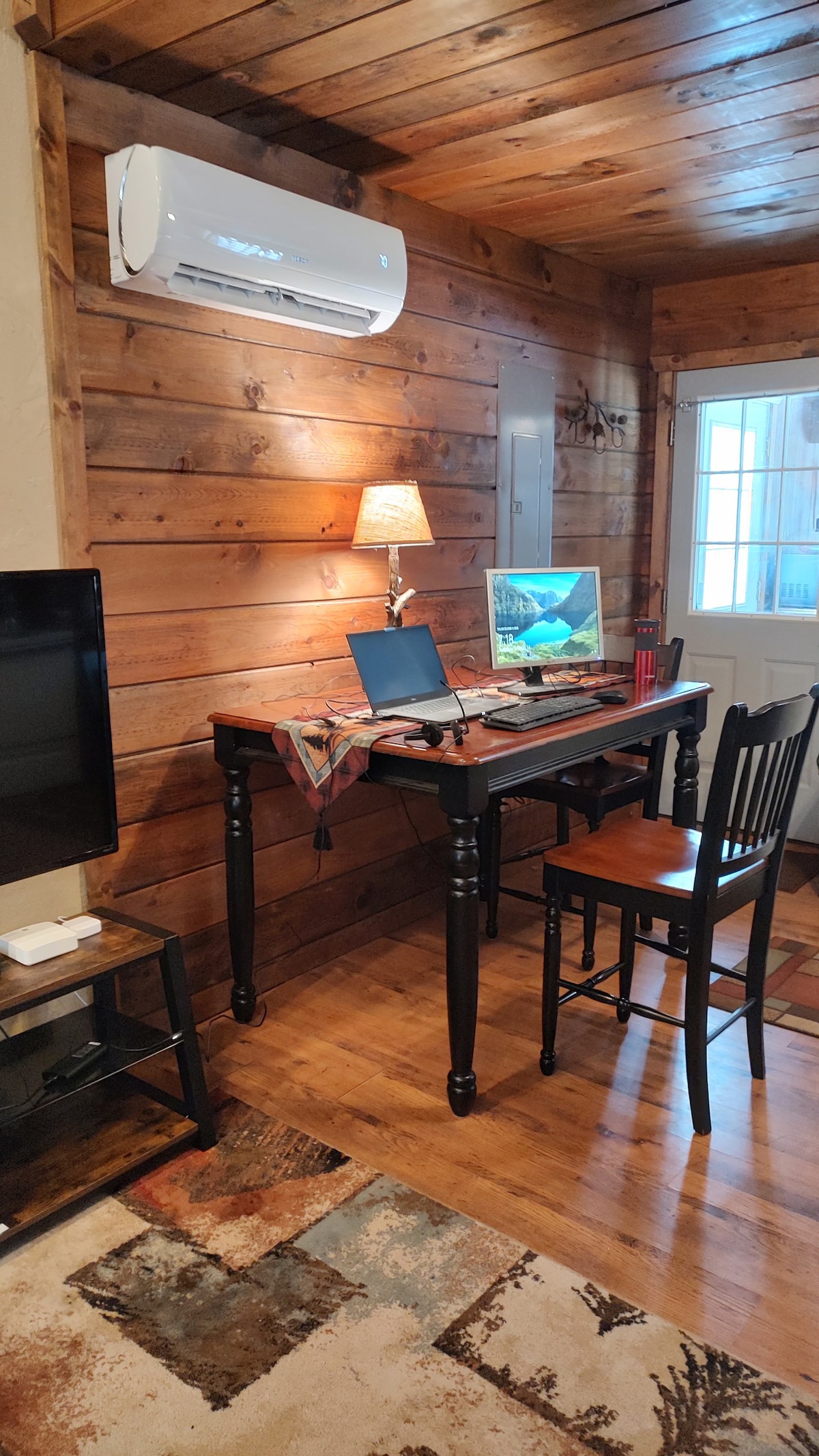 Bear Run-Rustic Cabin Feel with Modern Amenities