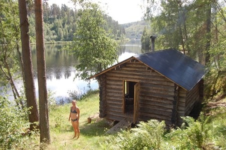 Idylliskt torp på Uppströms gård