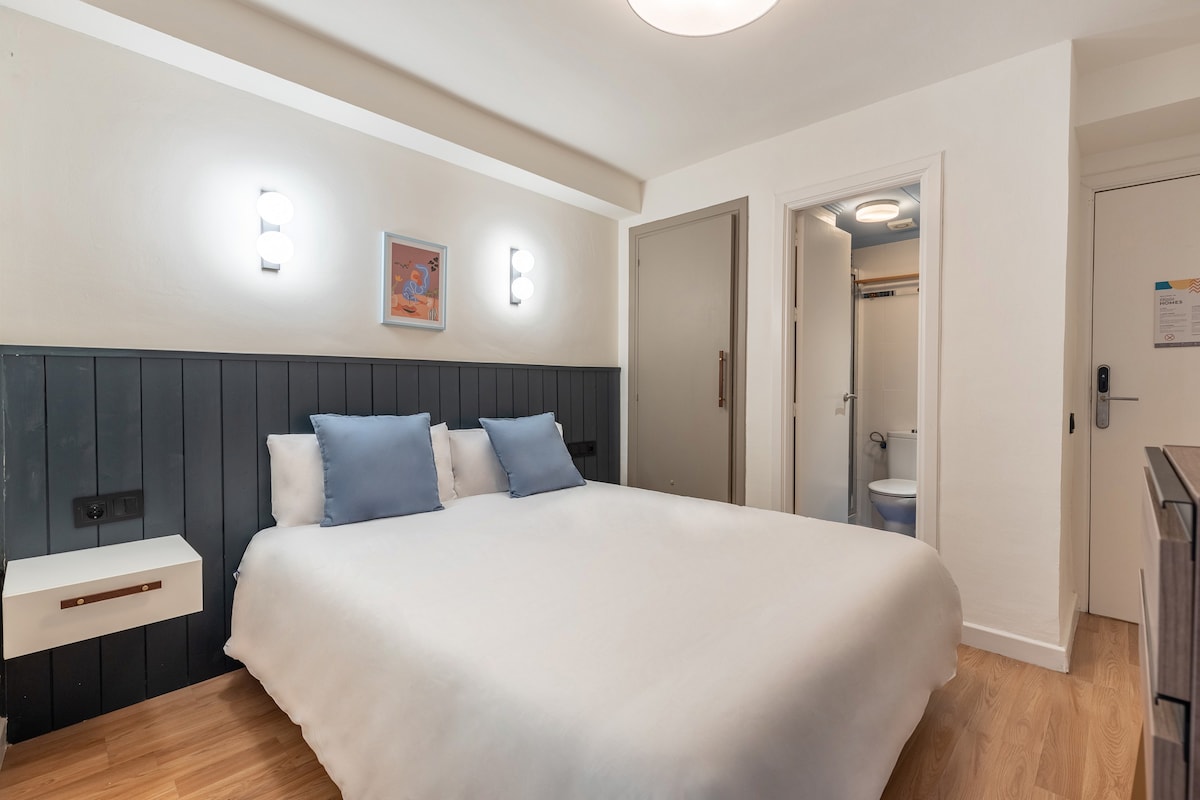 Olala Granada Suite Double Room | 8min city center