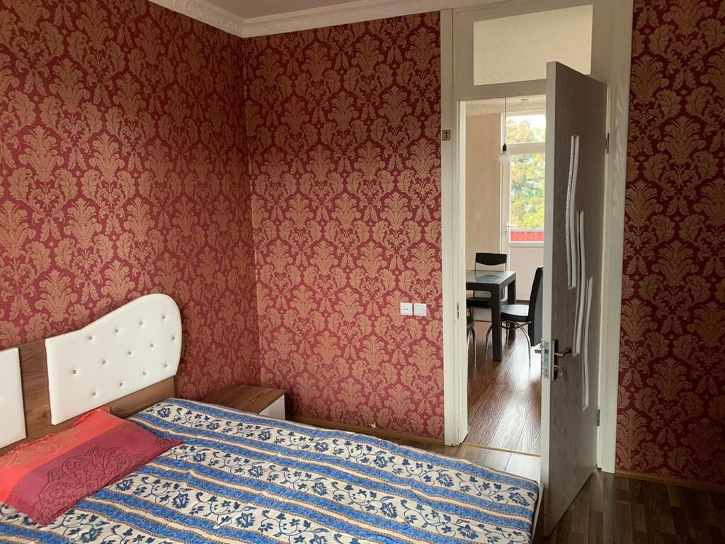 Vintage Batumi Villa - 5 B/Rooms