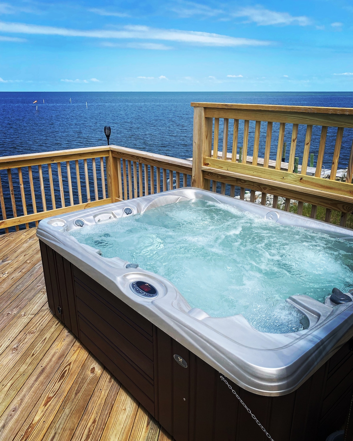 Charming OBX Soundfront Home w/ Hot Tub & Kayaks!