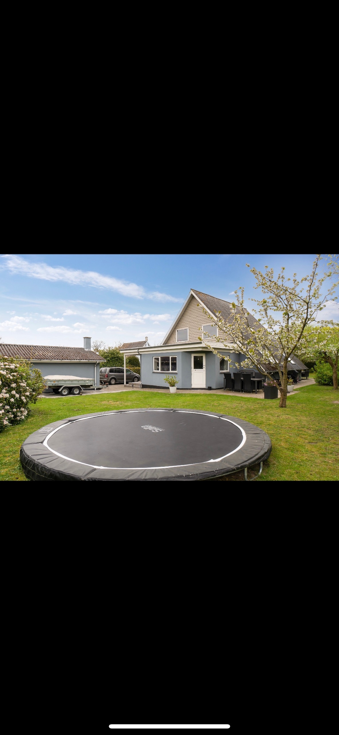 Big villa near MØNS KLINT stege with Trampoline.