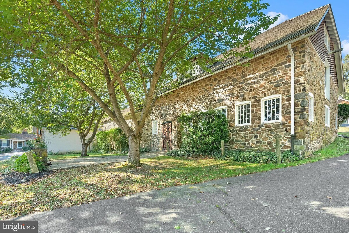 White Horse Farm Cottage