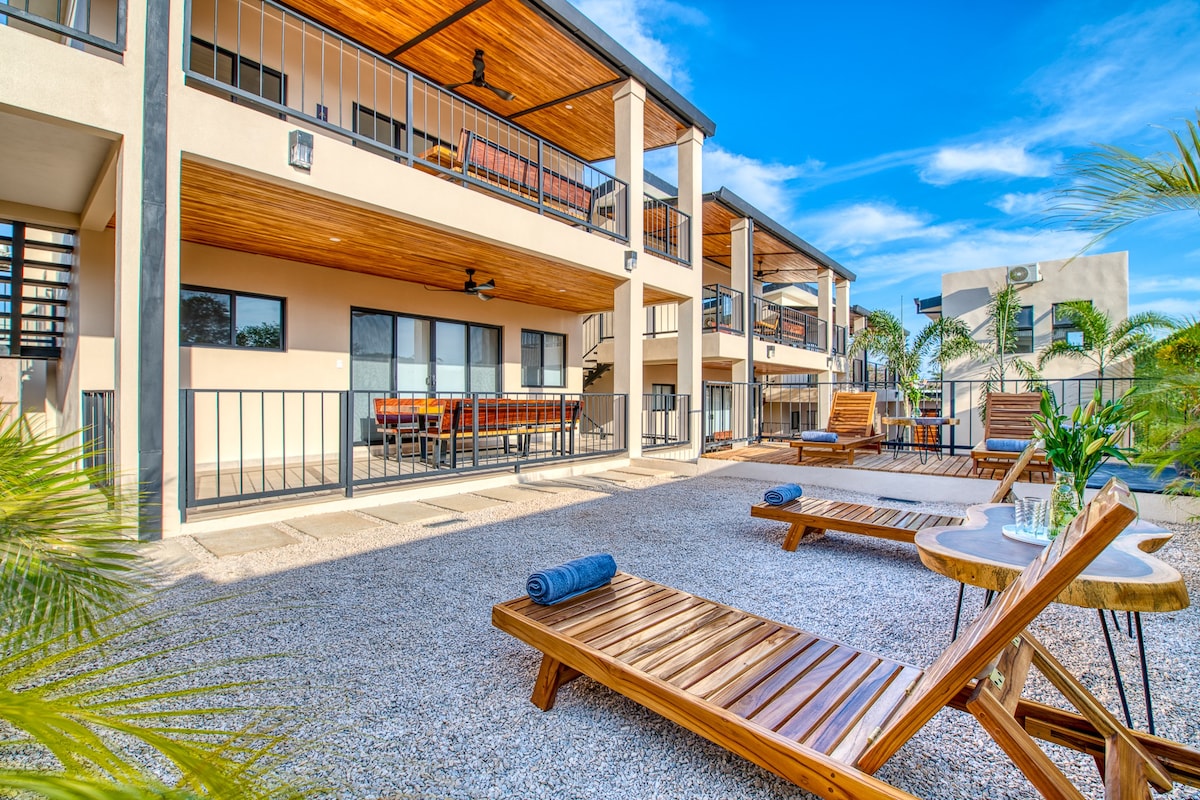 Loft en condominio con piscina y solárium