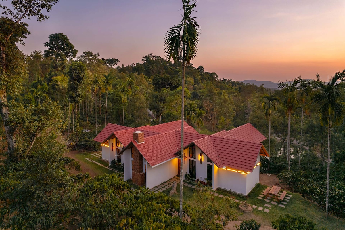 Cicada 2BHK Luxury Villa Chikmagalur