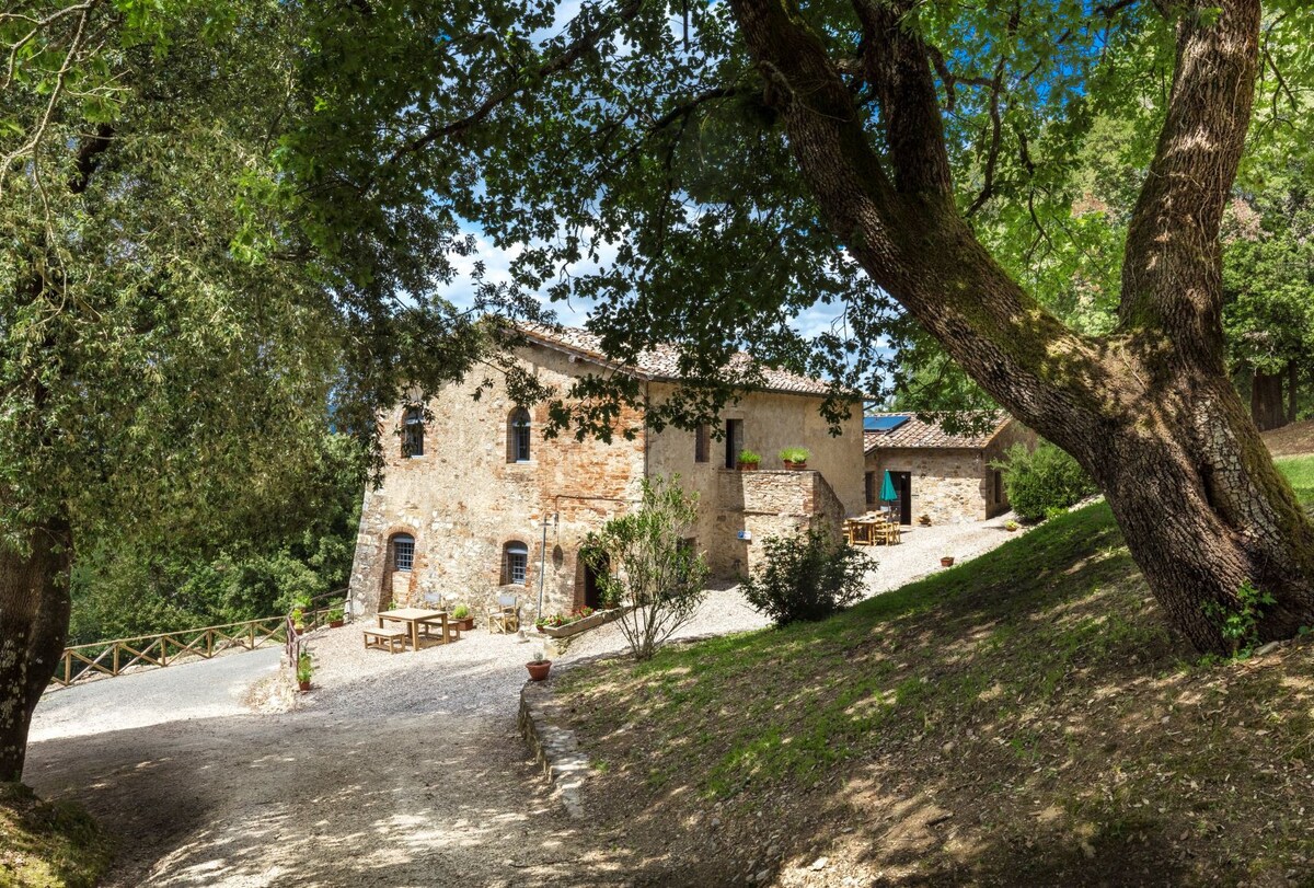 Casa in campagna, no barriere, piscina, Siena 18km