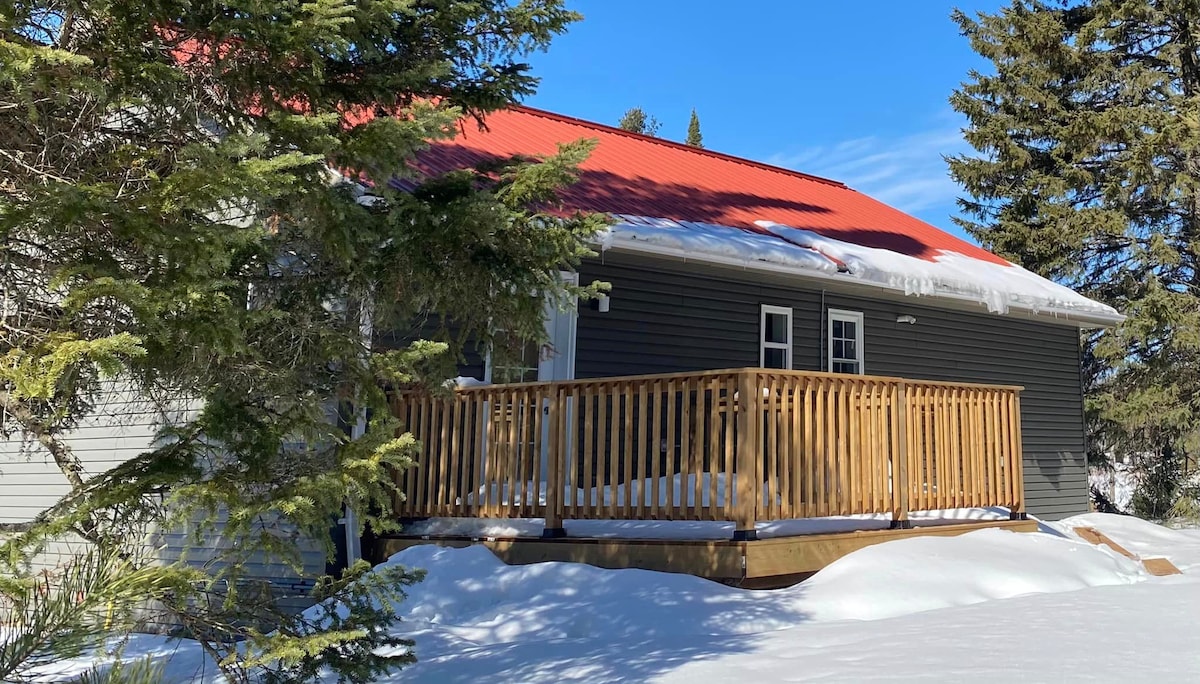 Sunrise Cottages in a natural campground