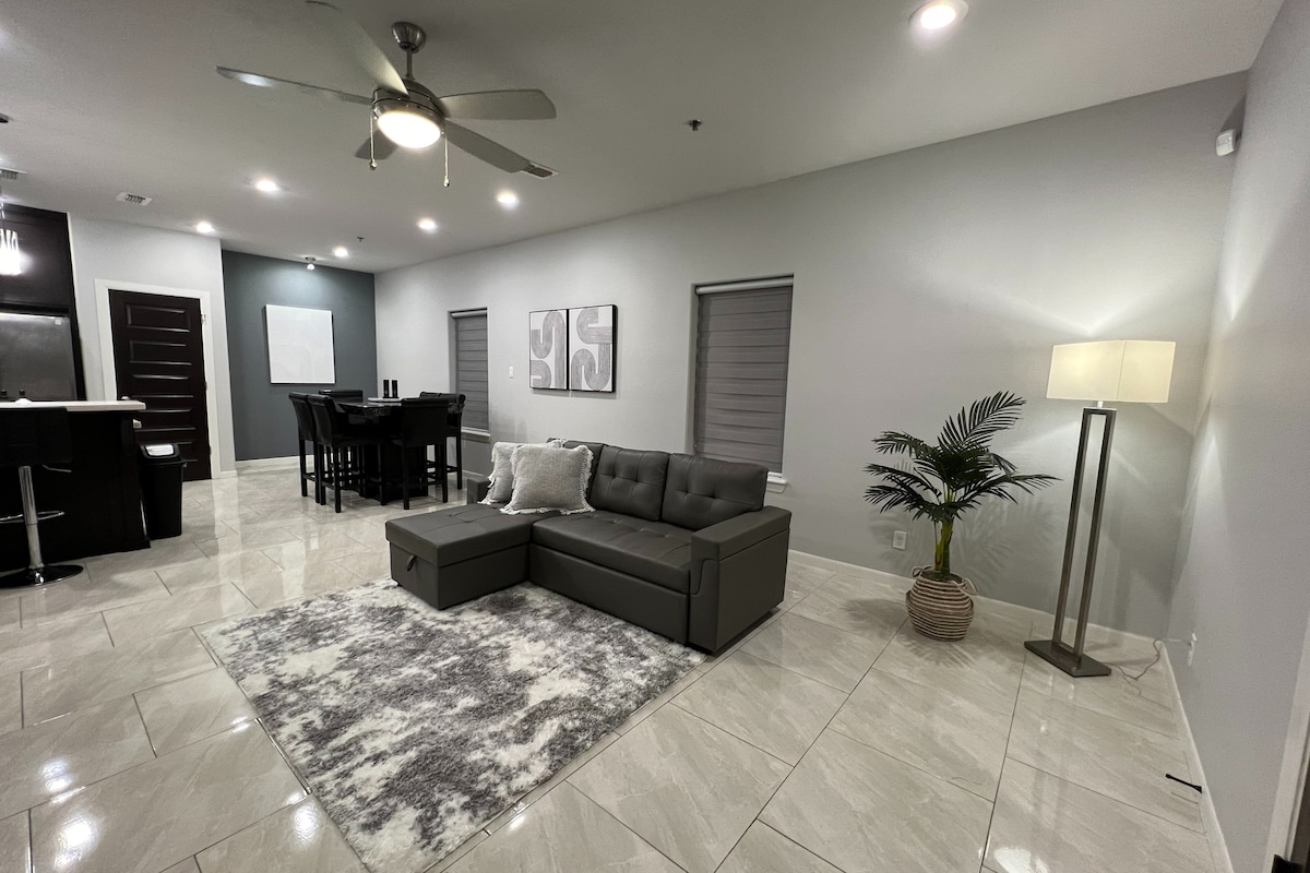 Modern Condo in McAllen